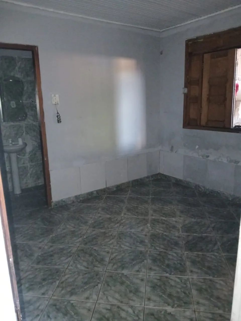 Casa com ponto comercial e apartamento - Bairro Wanderlei Dantas - Foto 3