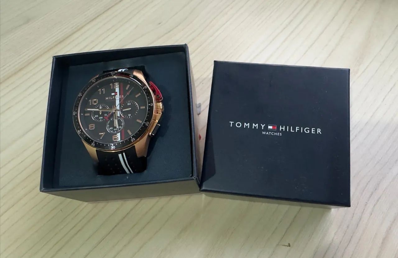 Relógio Tommy Hilfiger Bank Cronógrafo 