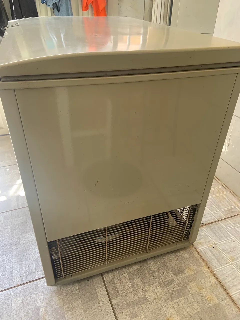 VENDO ESSE FREEZER