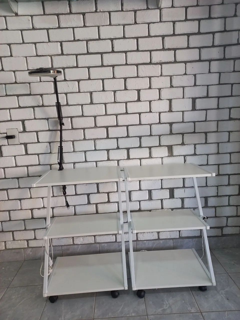 Carrinho auxiliar 