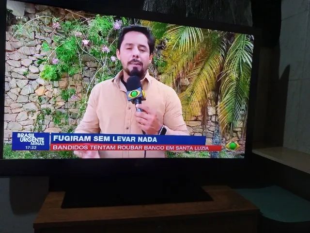 TV LG 42 Full HD - Muito conservada  - Foto 3