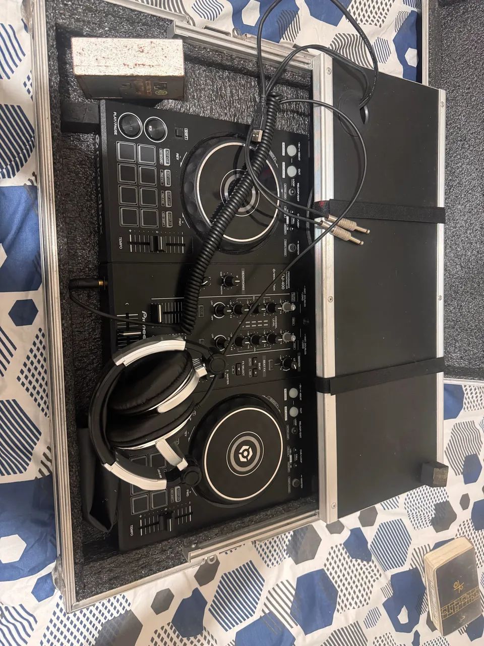 Troco controladoraDDJ400 em notebook gamer 