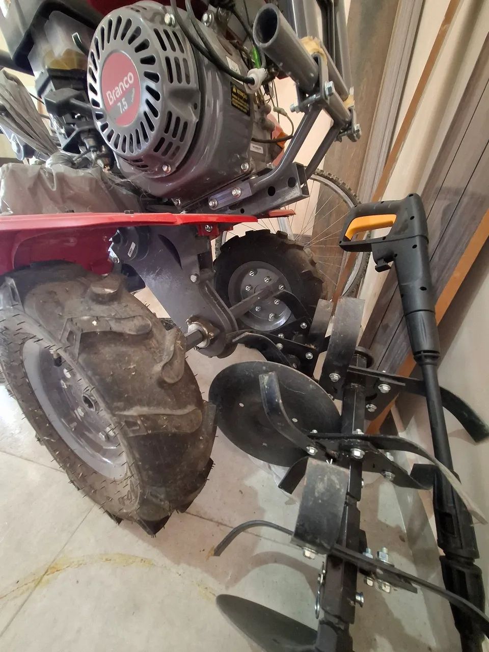 Vende-se tratorito.  - Foto 2