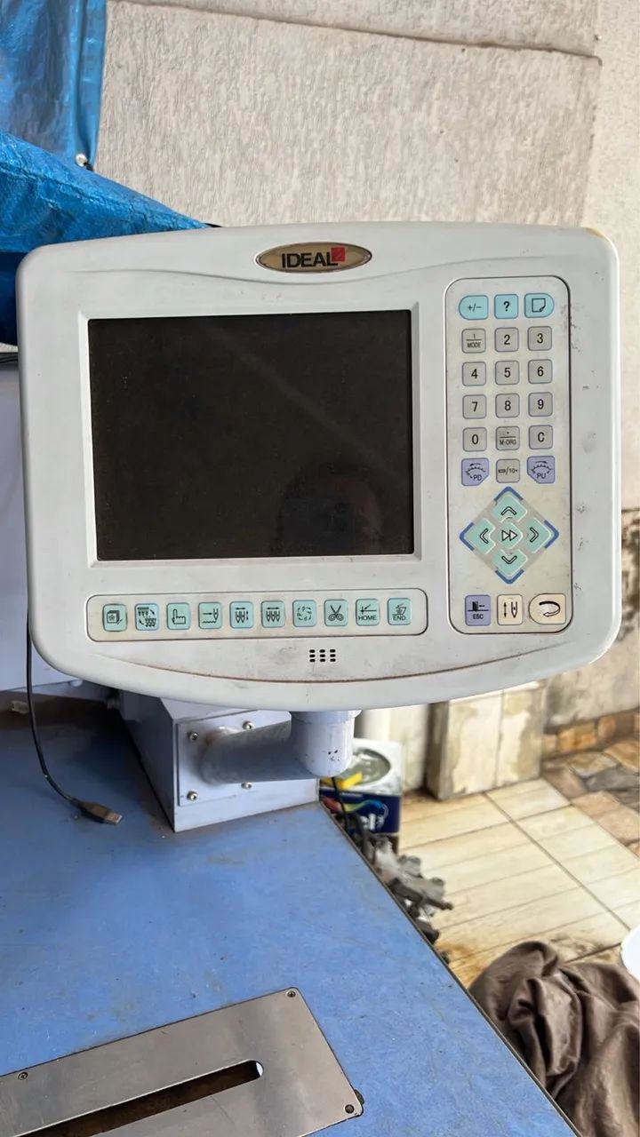 Maquina de bordado 6 cabeças  - Foto 2