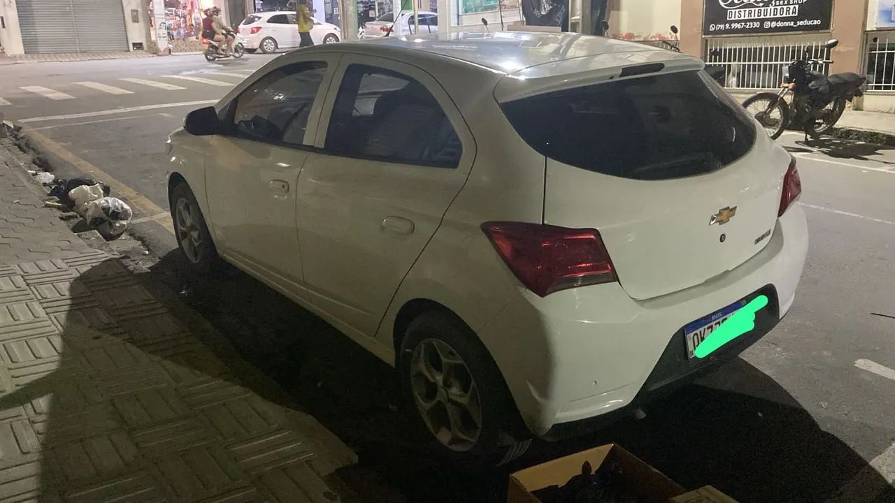 Chevrolet Onix Hatch LT 1.4 8V Flex Aut. 4P 2017