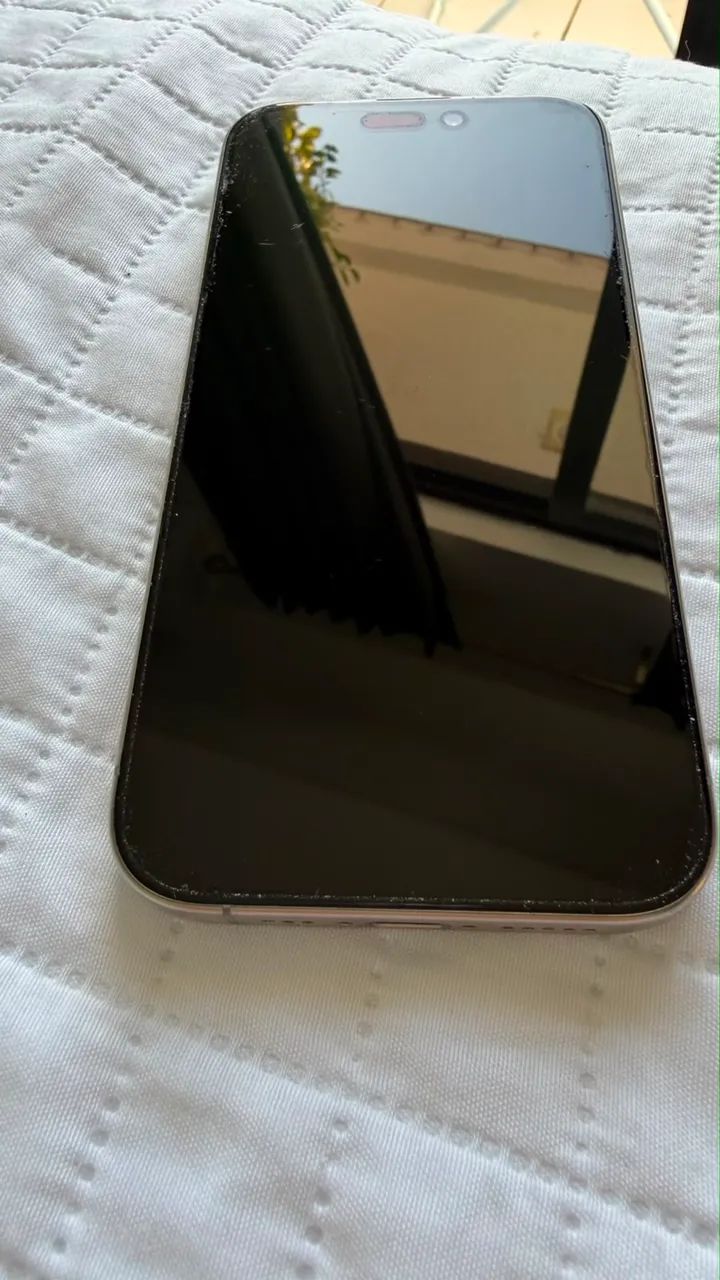 iphone 15 pro 128 GB semi novo 