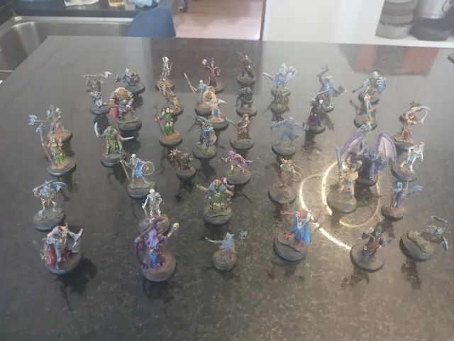 43 Miniaturas de D&D da Kimeron Pintada - Peça de Colecionador