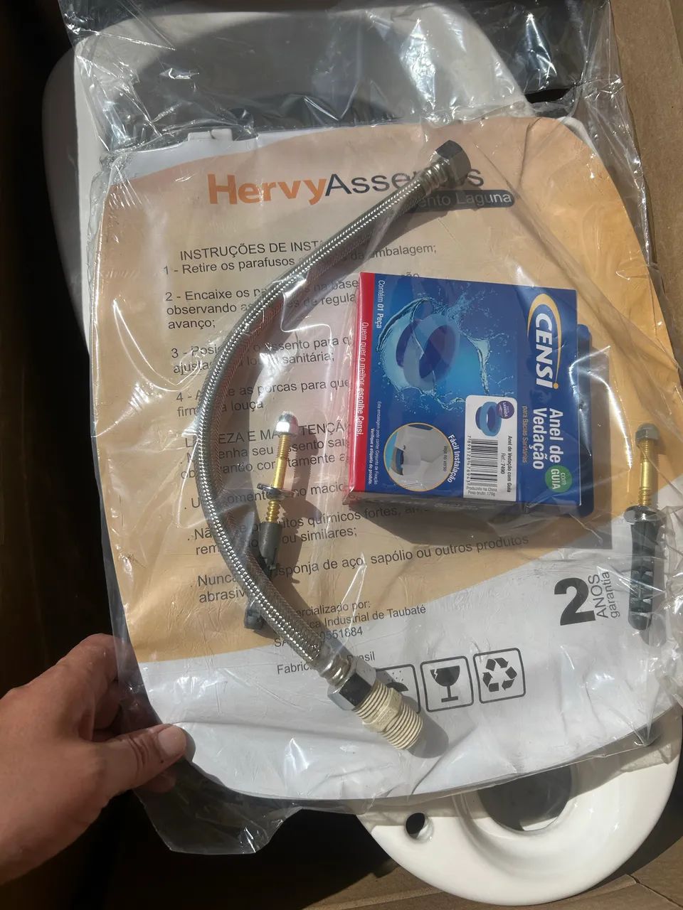 Kit vaso com caixa acoplada Hervy modelo Laguna - Foto 3