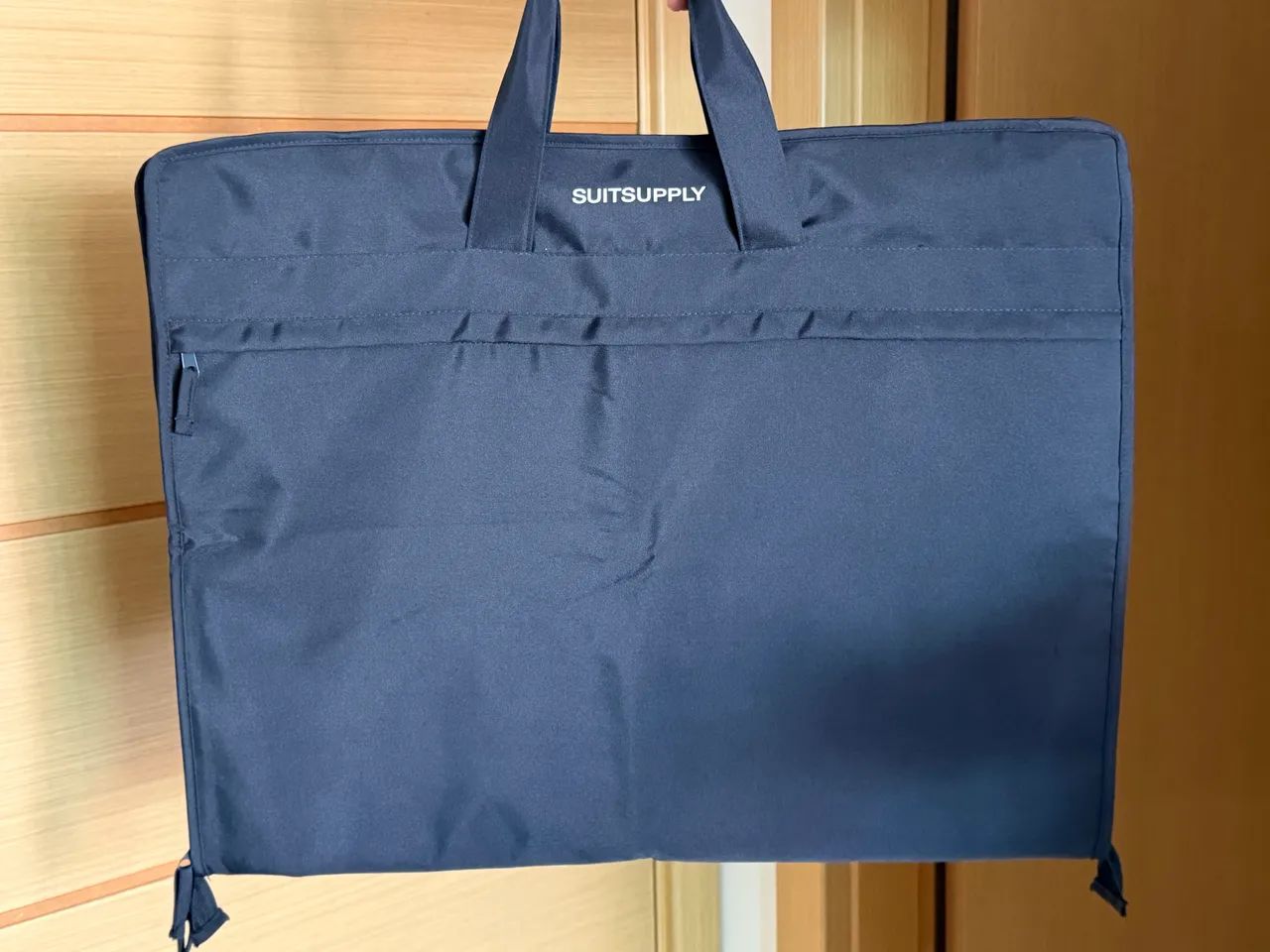 Capa transporte porta terno - costume marca Suitsupply - Foto 2