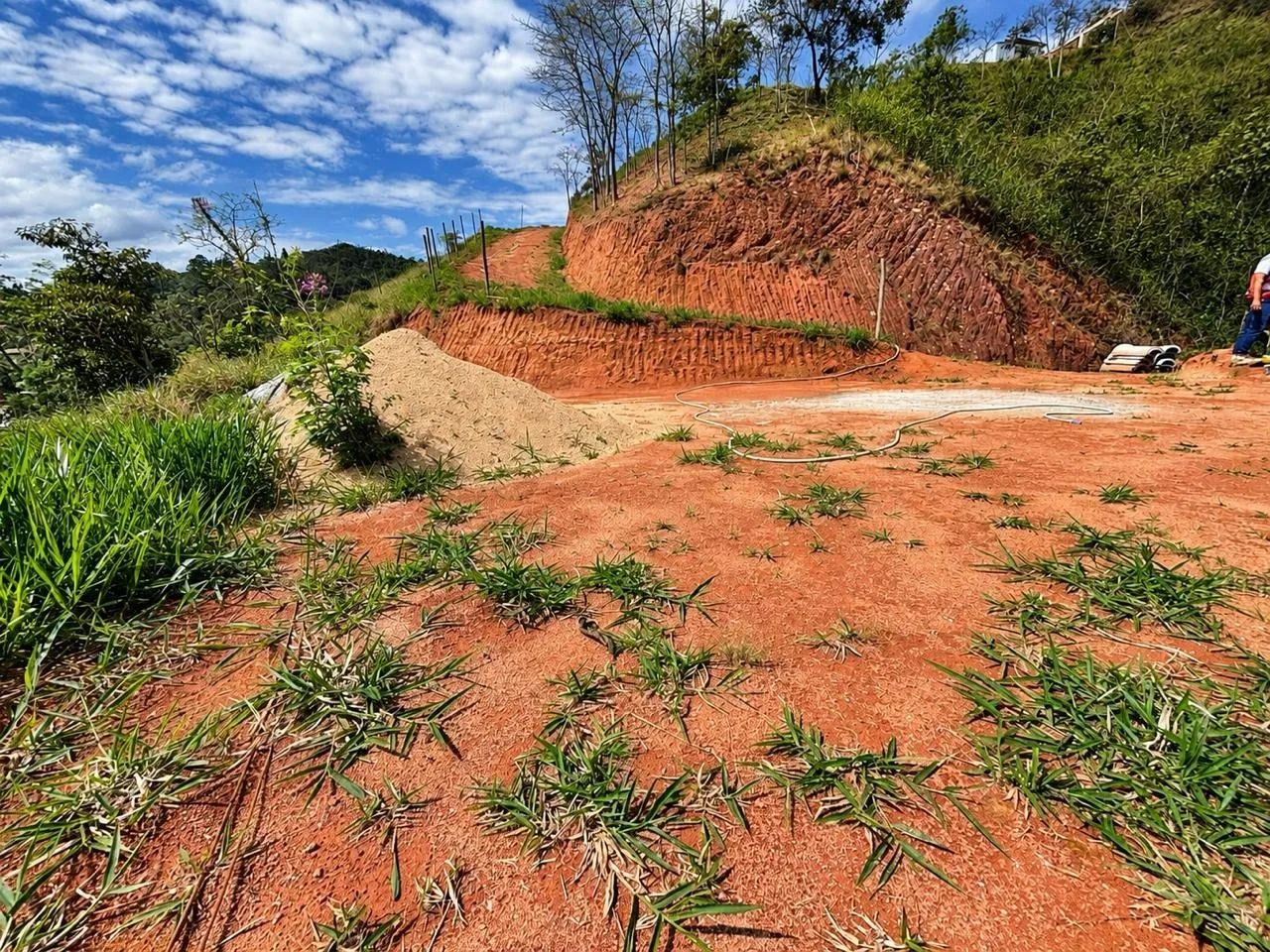EXCELENTE TERRENO COM LINDA VISTA! - Foto 5