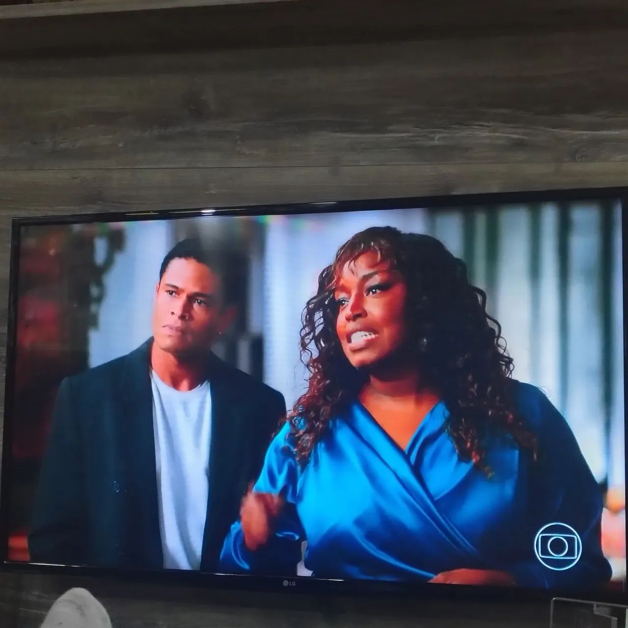 Smart TV LG 42 polegadas  - Foto 4