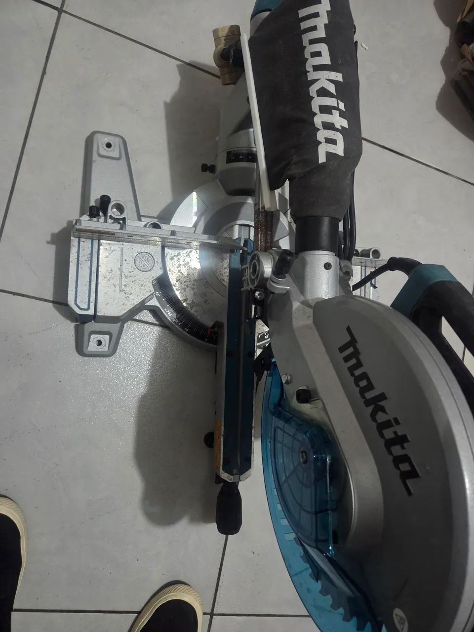 Vendo serra circular zerada