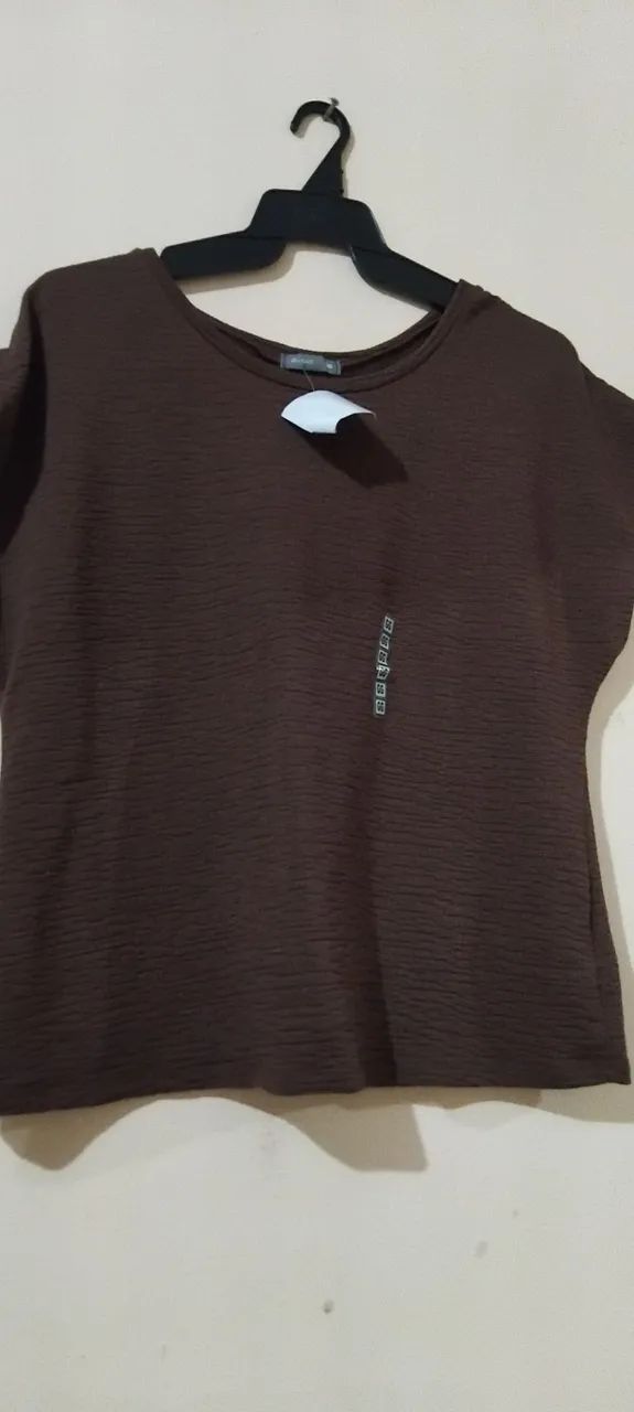 Blusas femininas novas 