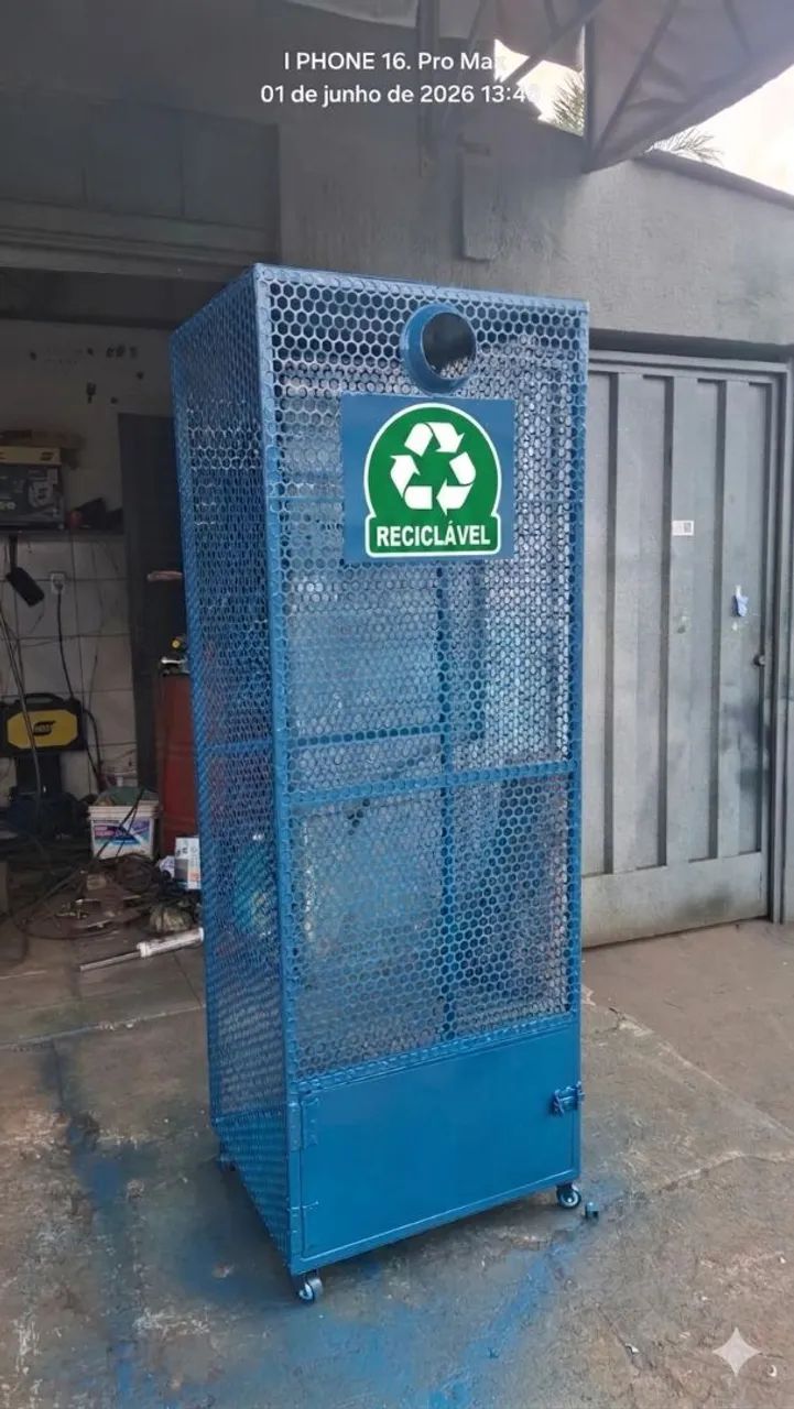 Porta latinha  170x65x55. Todo na chapa moeda 