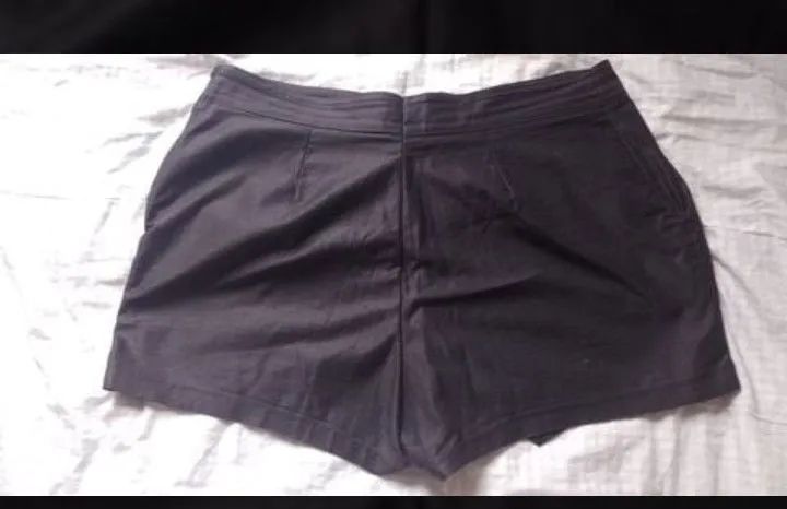 Short saia preto assimétrico plus size  - Foto 4
