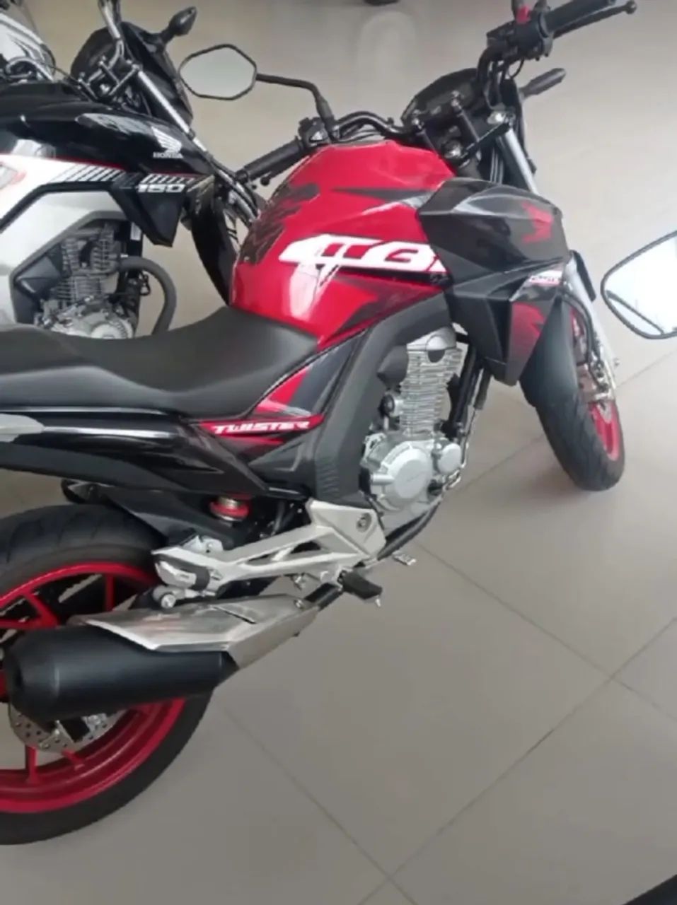 cb twister 250cc/flexone 2020