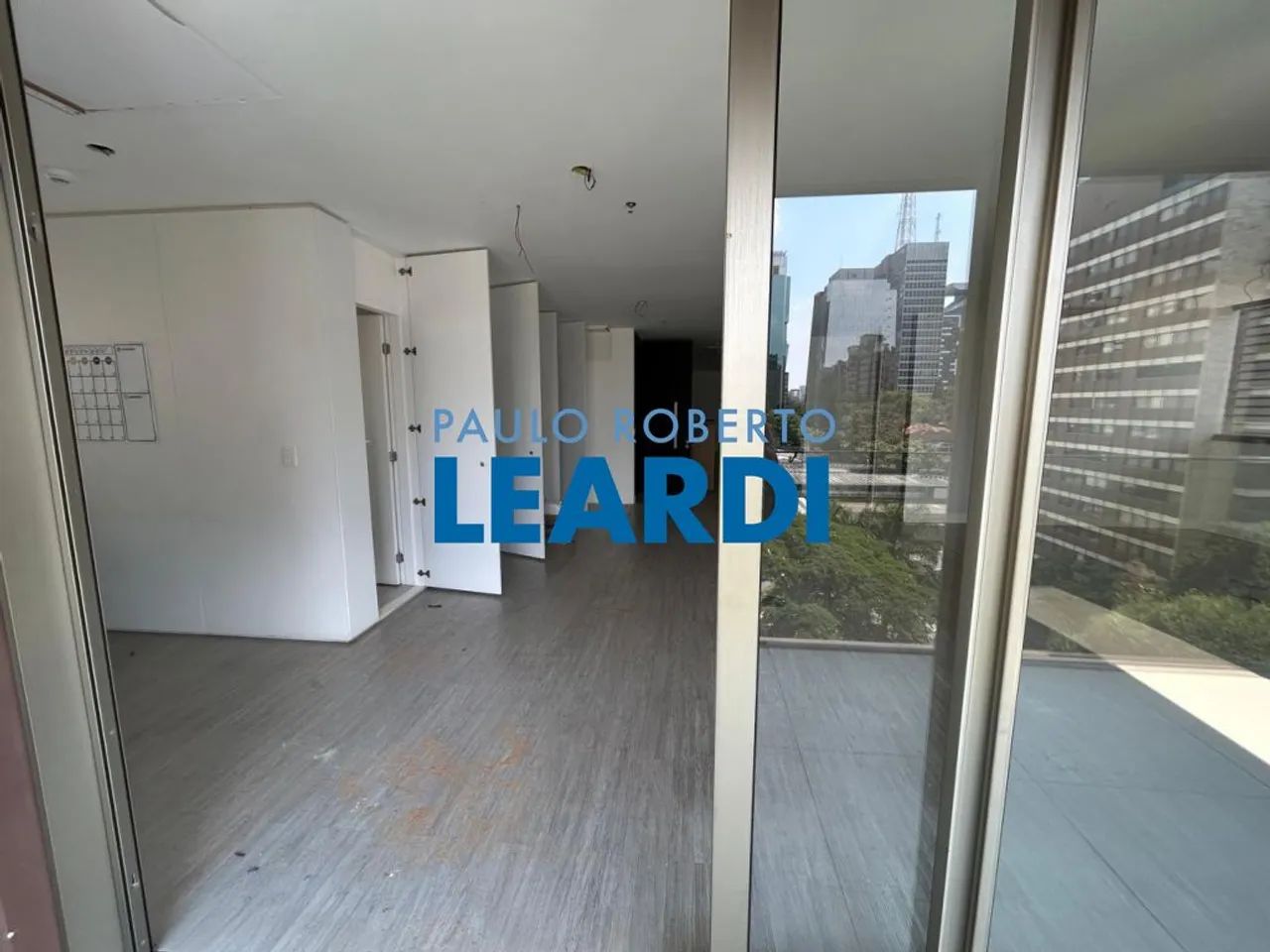 CONJ. COMERCIAL - JARDIM AMÉRICA - SP