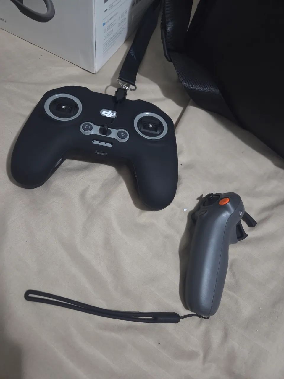 Drone dji avata 2 flay more combo 3 baterias  + Remote CONTROLLER 3  - Foto 3
