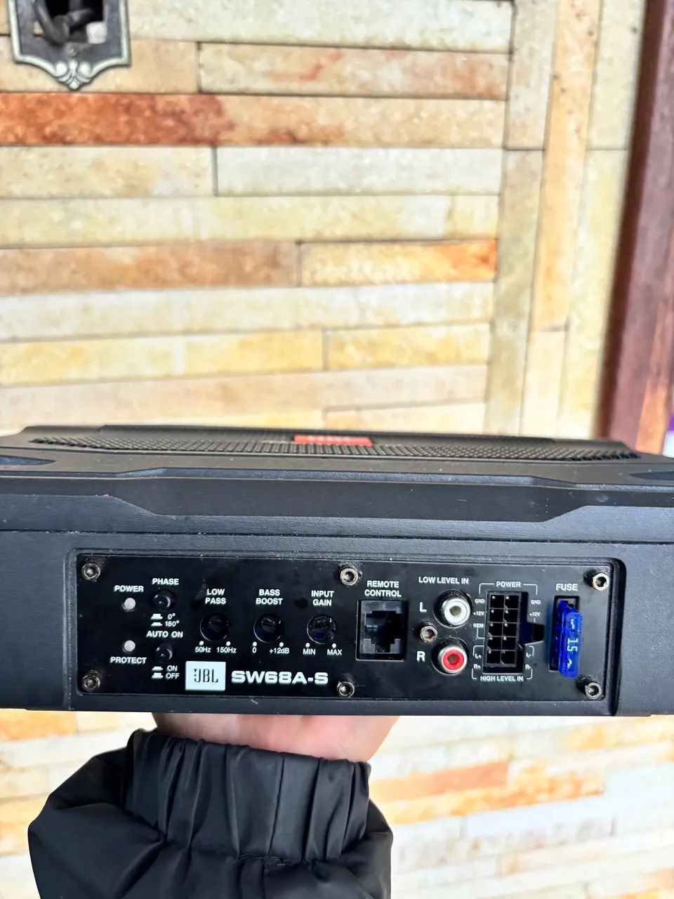 Caixa amplificada JBL SW68A-S - Foto 3