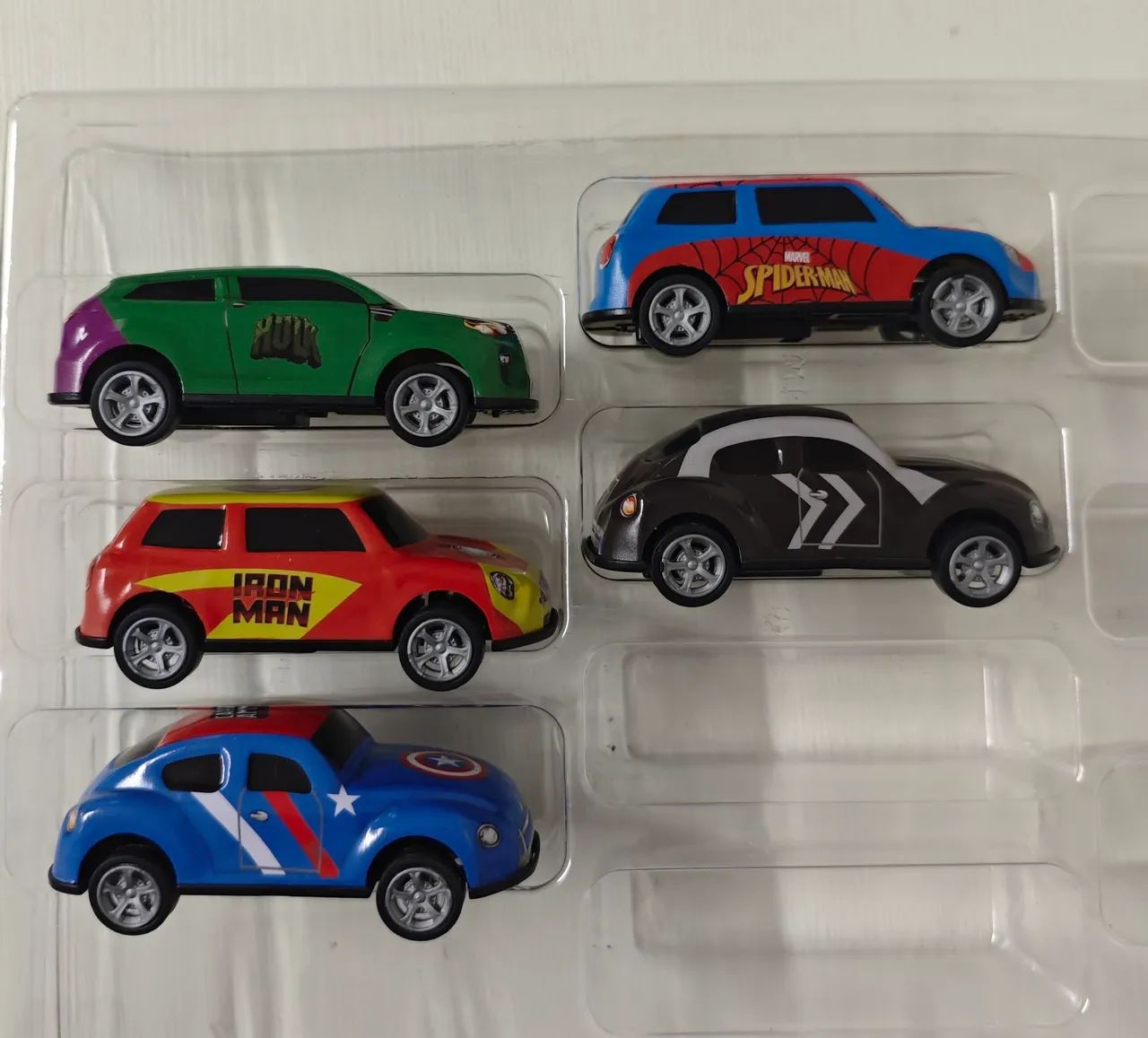 Carrinhos Avenger ( não é Hot Wheels)