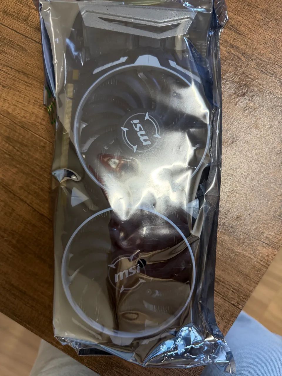 AMD Radeon 570 8Gb - Foto 2