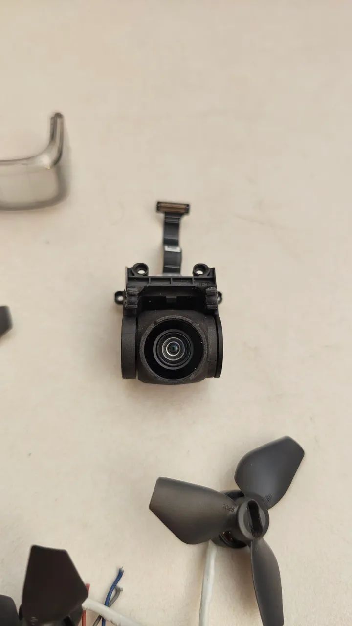 Peças e Acessórios DJi Neo - Hélices, lentes,  Gimbal...  - Foto 2