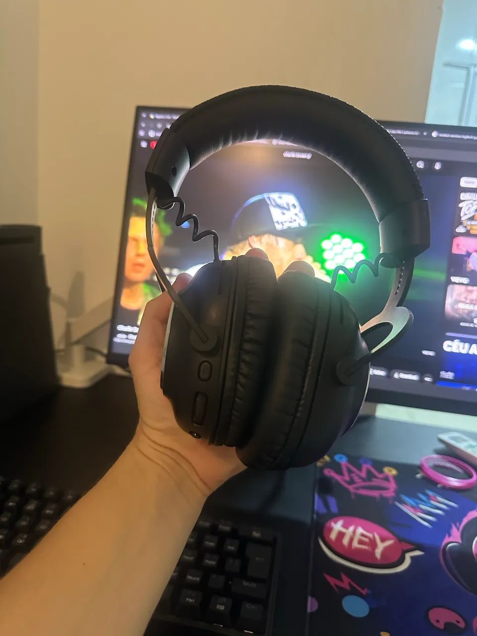 (SEM MICROFONE) Headset Gamer Sem Fio Logitech G PRO X Wireless LIGHTSPEED - Foto 2