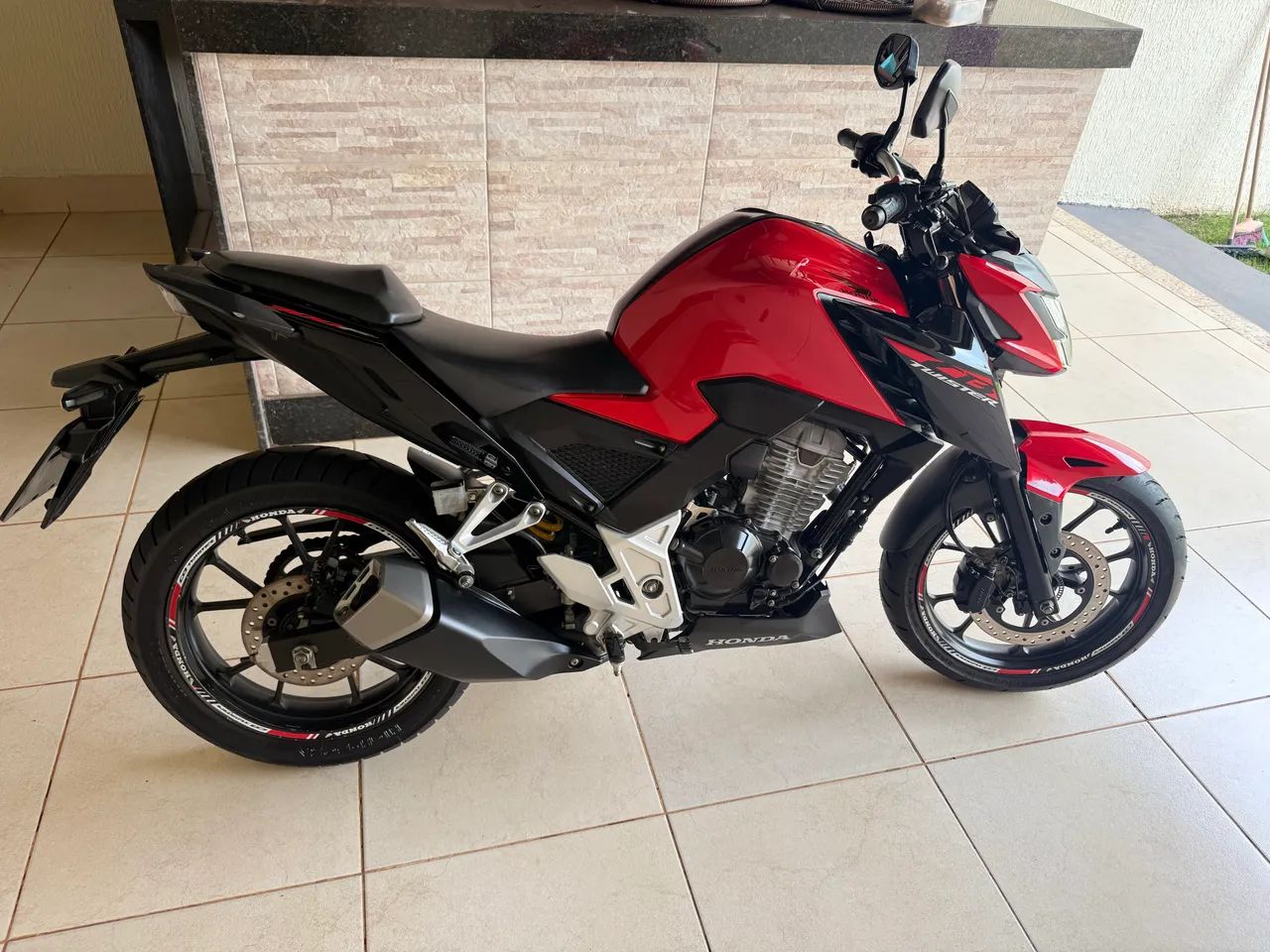 CB300F ABS 23/24 - Foto 2