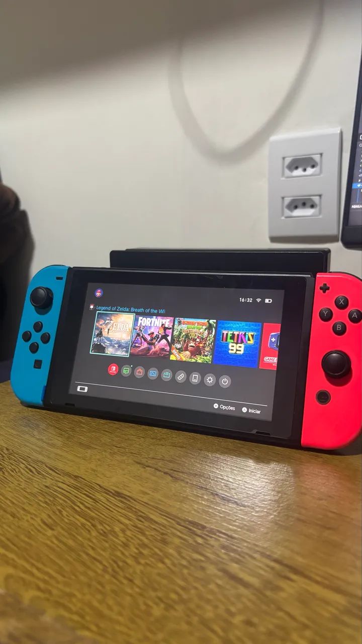 NITENDO SWITCH V2