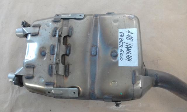Escapamento original Yamaha Fazer 600