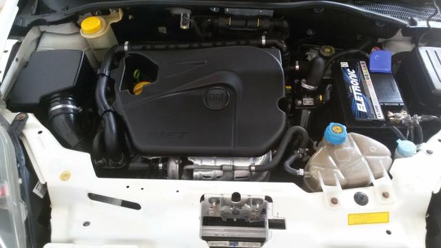 Punto t-jet turbo 1.4 ano 2009/2010 com ótimo preço bem abaixo da FIPE aceito troca - Foto 9