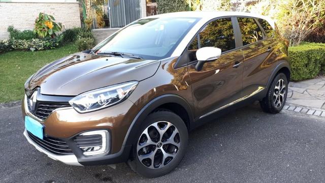 Captur Intense 2.0 única dona