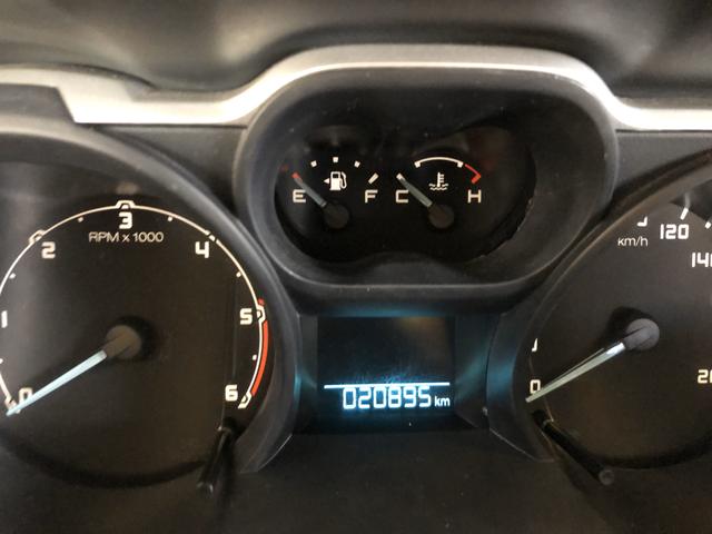 Carro muito conservado único dono e nunca fez trilha, todo original - Foto 7