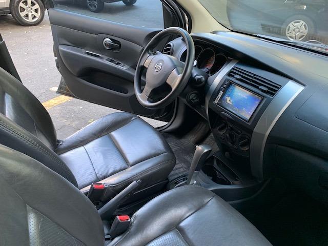 Nissan Livina S Automático Multimídia com Câmera de Ré Couro Rodas Impecável 2014 - Foto 7