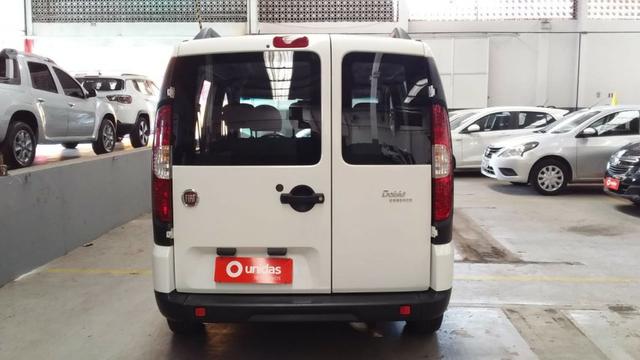Fiat Doblo Essence 1.8 2018/2019 - Foto 6