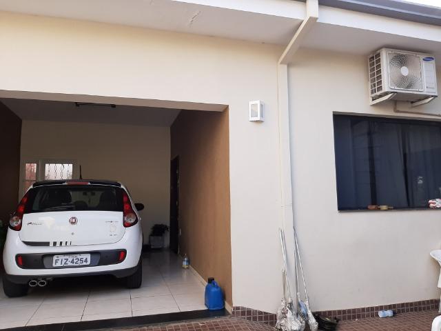 Casa com salão comercial Vila Cardim
