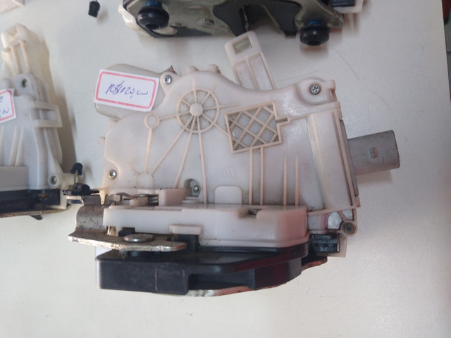 Fechaduras elétricas portas VW Gol - Voyage - G5/G6 - Originais - (valor unitário) - Foto 2