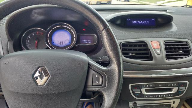 Renault Fluence 2.0 Dinamique 2018 Aut. Completo - Foto 3