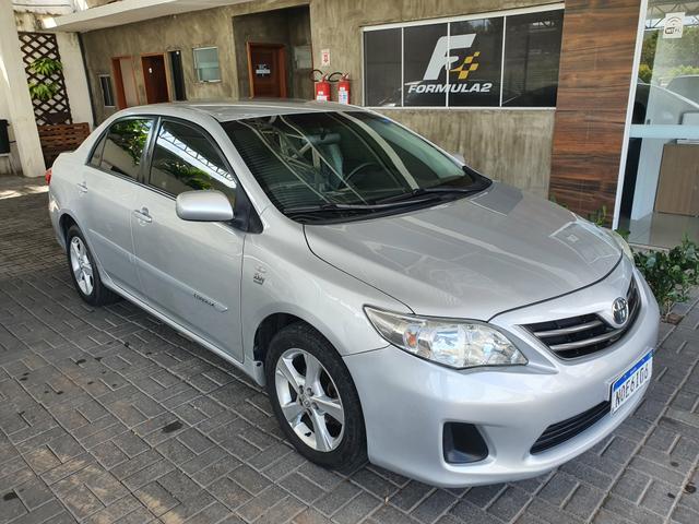 Corolla gli 2012
