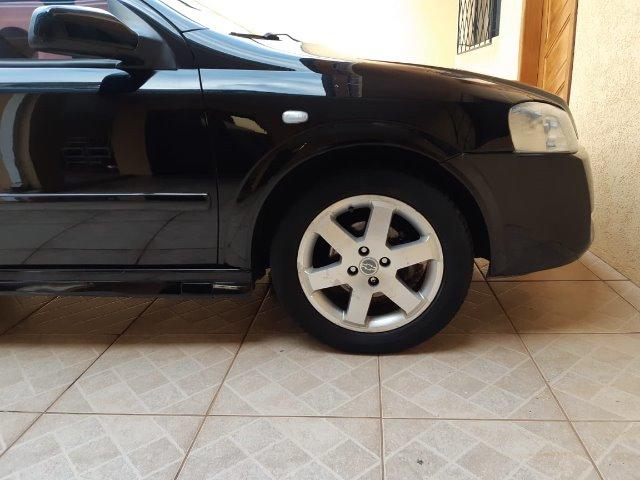 Astra Hatch Elite - Foto 9