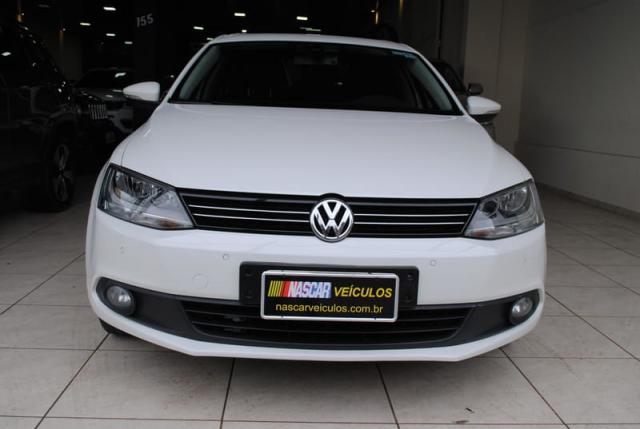 VOLKSWAGEN I/ JETTA 2.0 2013 Tiptronic - Foto 2