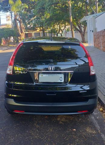Honda CR-V LX 2.0 Aut. 4x2 Flexone 2013 Bancos em Couro Ótimo Estado - Foto 2