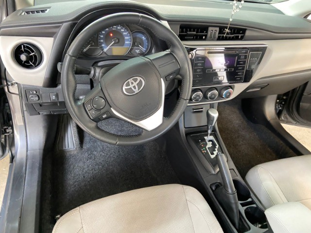 VENDO COROLLA 2019