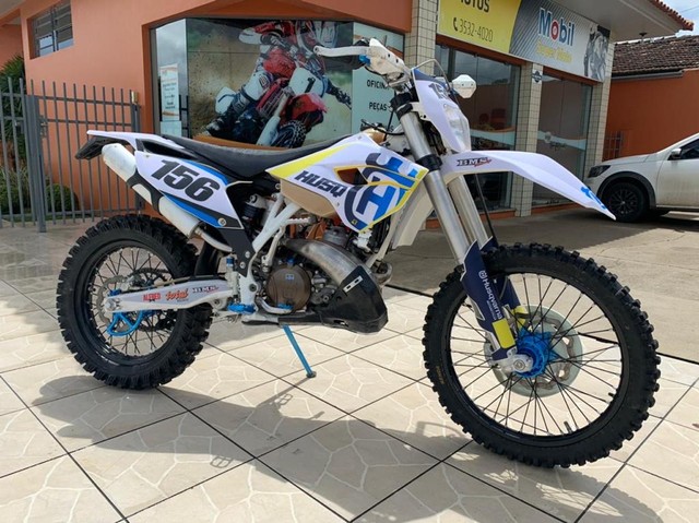 HUSQVARNA TE300 2015 OFICIAL