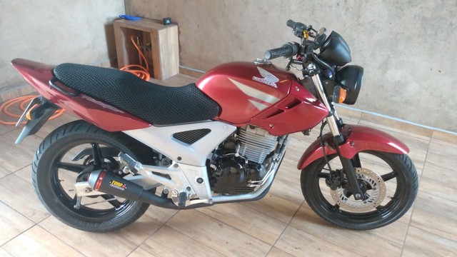 VENDO OU TROCO POR FALCON OU TITAN 150 KS