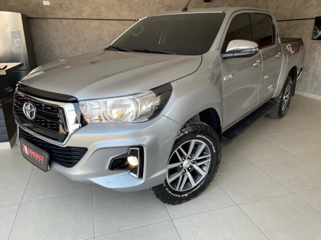 TOYOTA HILUX CABINE DUPLA SRV TDI 4X4 AT 4P