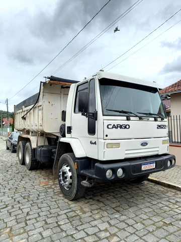 CAMINHÃO