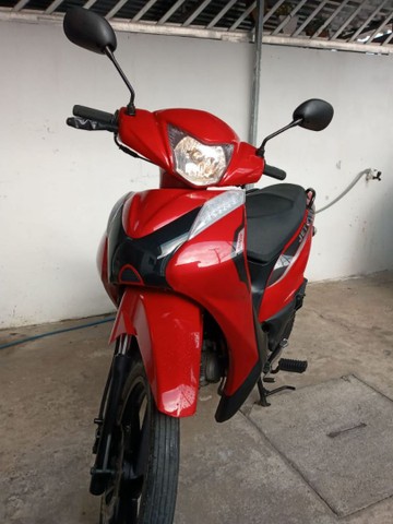 MOTO JEET