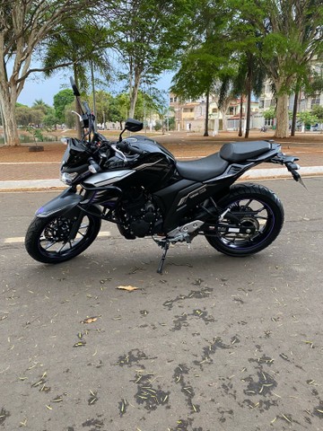 FAZER 250 20/21 EDIÇÃO LIMITADA