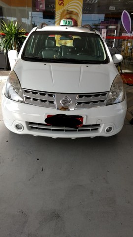 NISSAN LIVINA 1.8 AUTOMATICA